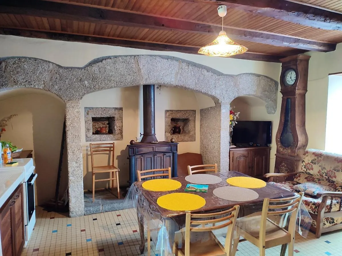 Maison Charmante A Florentin La Capelle Avec Jardin Et Vue Montagne בית נופש